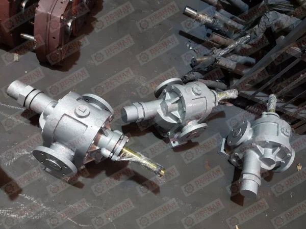 asphalt-bitumen-sprayer-pump-tar-bitumen-boiler-pump-tar-boiler-pump-1000x1000 (3)